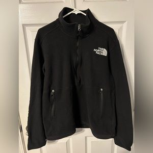 North Face half zip pull over